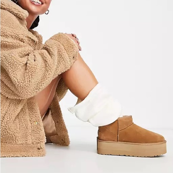 Ugg Womens Classic Ultra Mini Platform Chestnut